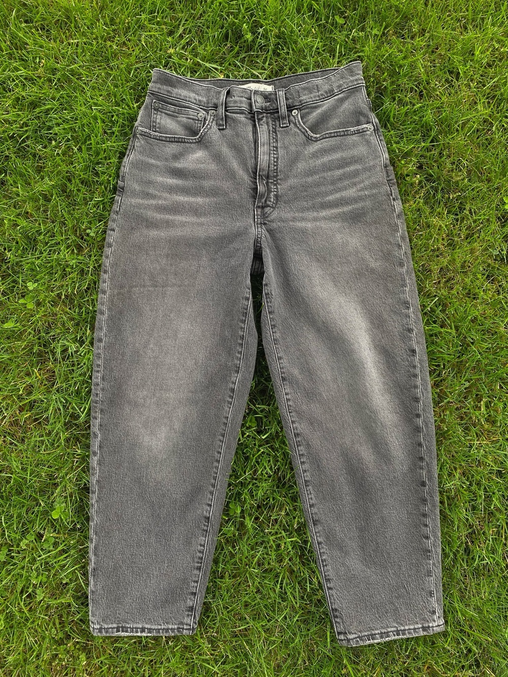 Madewell Balloon Jeans - Picture 2 of 9